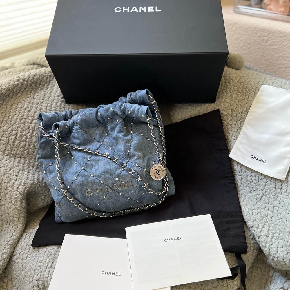 Chanel 22 Quilted Bag